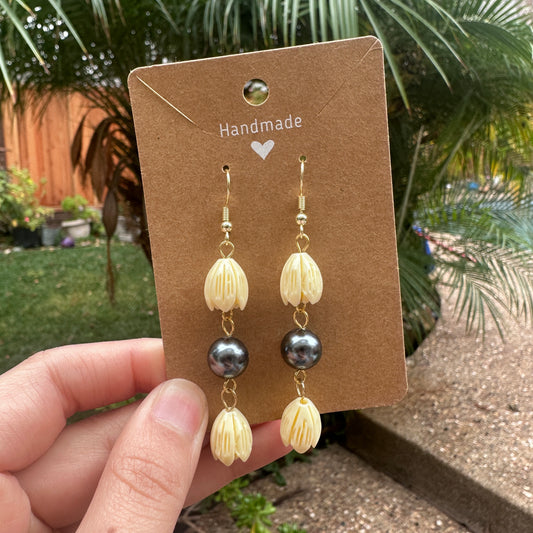 Pikake Pearl Earrings